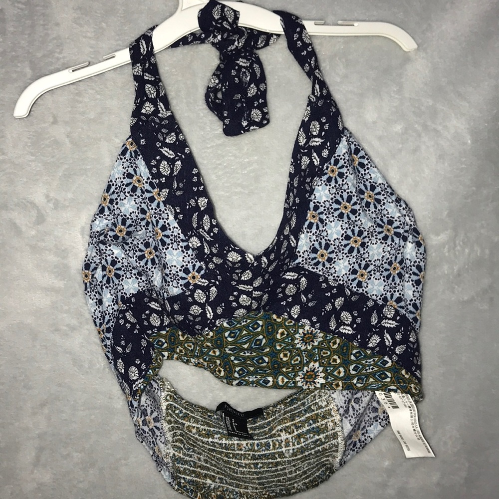 Halter top adjustable
